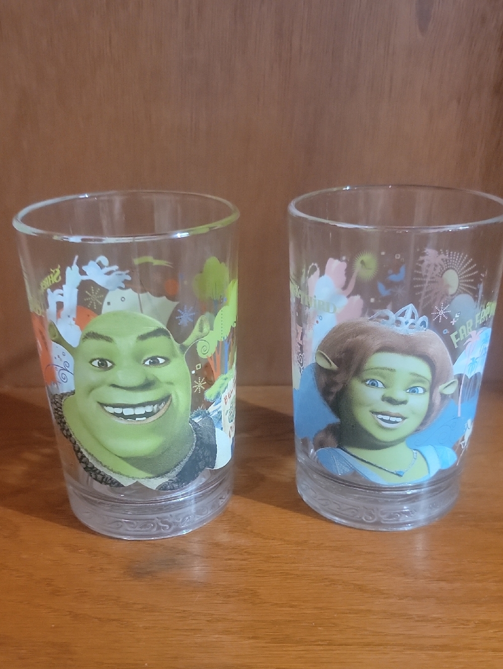 Shrek The Third  Set Of 2 McDonalds 2007 Glasses